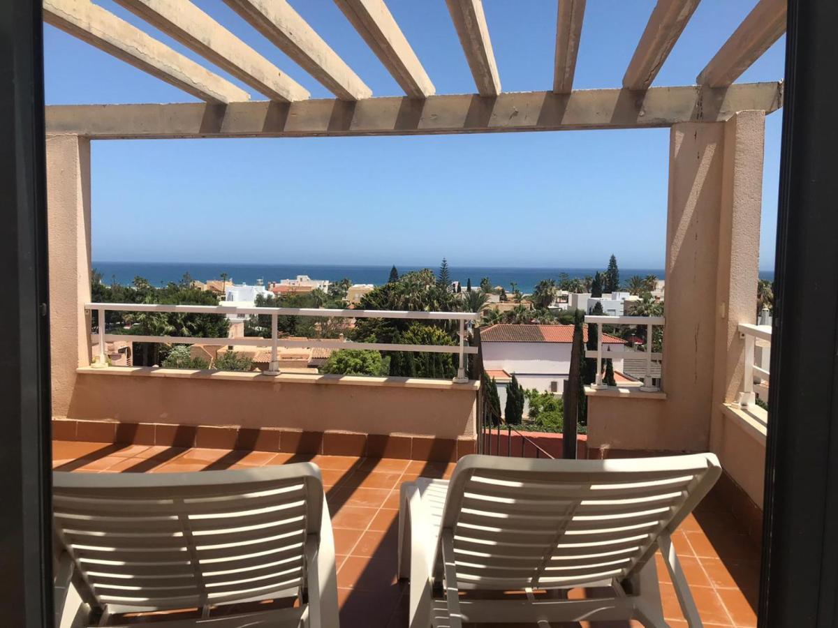 Los Pinos Del Mar - Atico Con Vistas Al Mar Вера Екстериор снимка