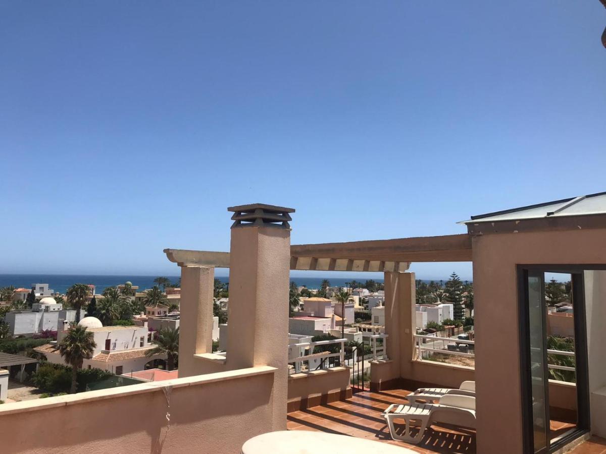 Los Pinos Del Mar - Atico Con Vistas Al Mar Вера Екстериор снимка